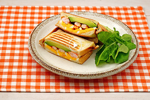 アボカドと海老のホットサンド